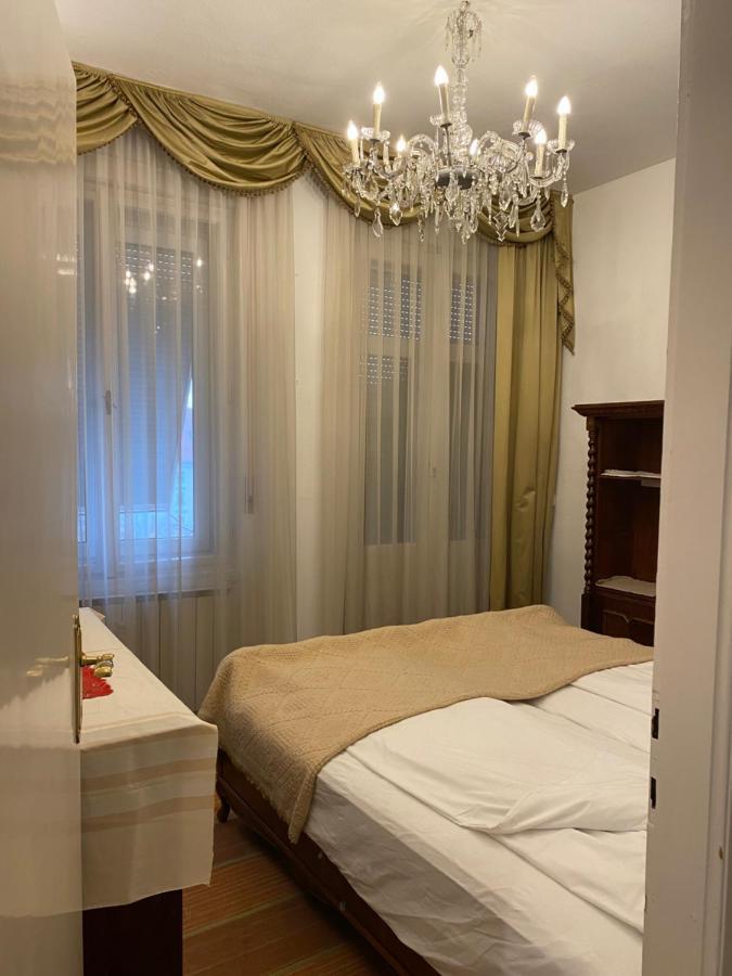 Bellevue City Apartment Budapest Exteriör bild