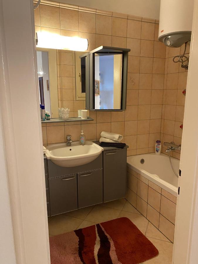 Bellevue City Apartment Budapest Exteriör bild